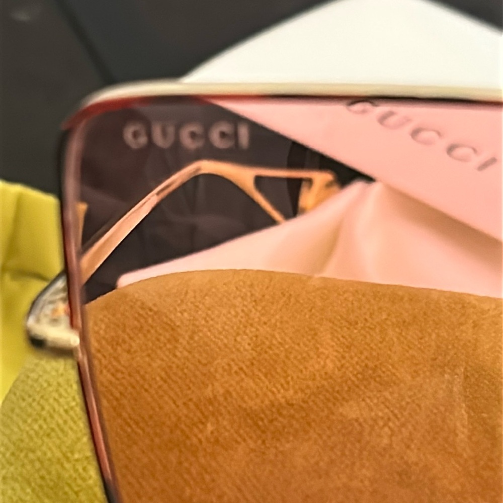 AUTHENTIC GUCCI Pink Geometric square/rectangle Sunglasses - Picture 8 of 15